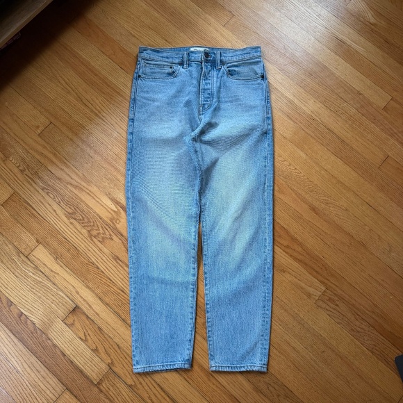 Madewell Vintage Taper Jeans in Becklow Wash - Picture 2 of 6